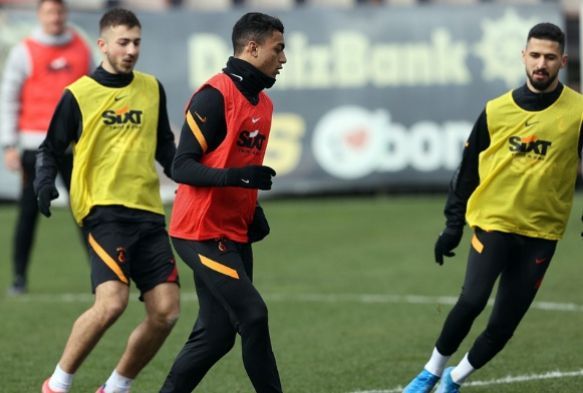 Galatasaray'a Donk'tan kt haber