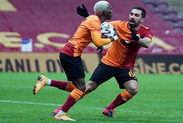 Galatasaray evinde 11 ma sonra kaybetti