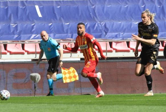 Hamza Hamzaolu: 