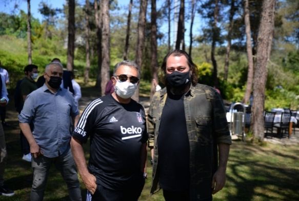zmire 2 kupay almak iin gidiyoruz