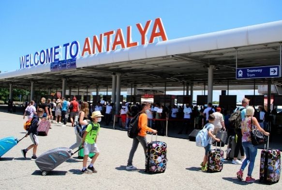 Geen yla gre turist says yzde 256 artt