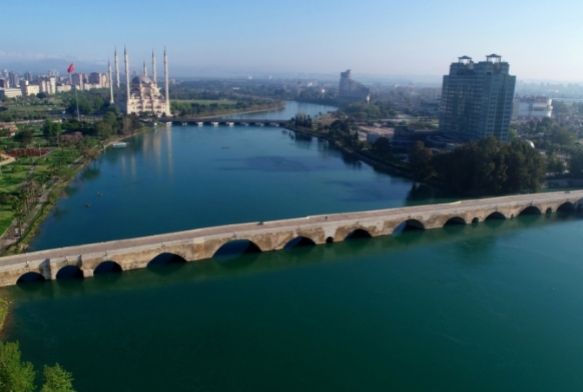 smi deimeden hala yaanlan ilklerin ehri