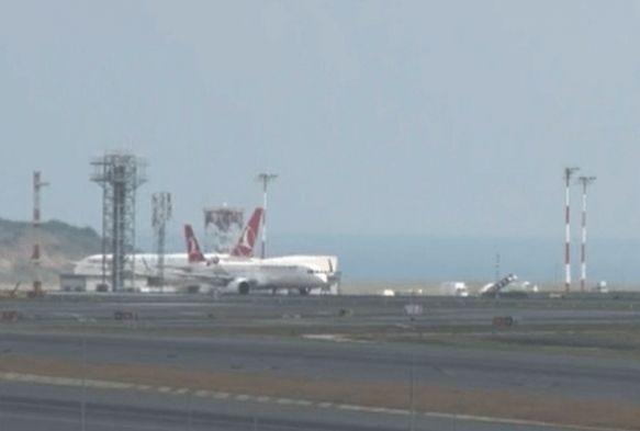 22 Türk İstanbul'da