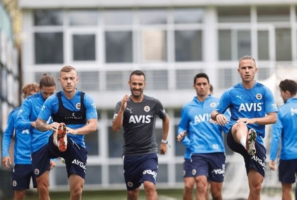Fenerbahçe Avrupa mesaisine başladı