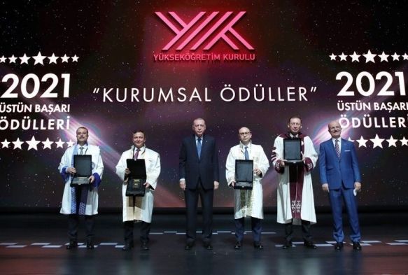 TURKOVAC' gelitiren ER'ye Cumhurbakan Erdoan'dan dl
