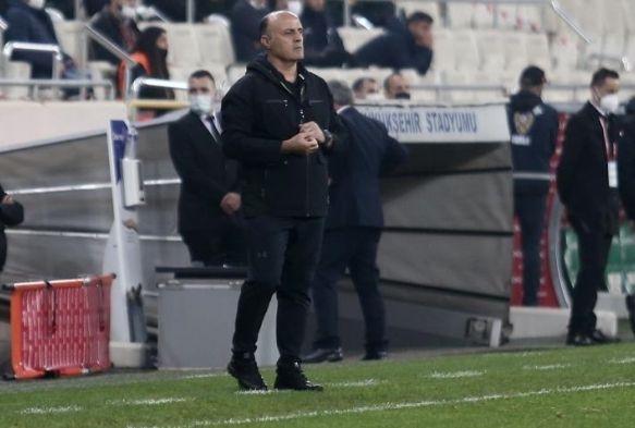 zcan Bizati: Hedefe gidilen malarda klarn iyi olmas gerekiyor