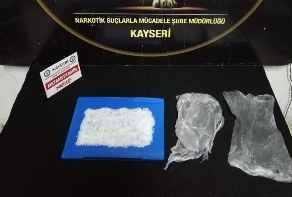 Rezidansa uyuturucu operasyonu: 1 gzalt