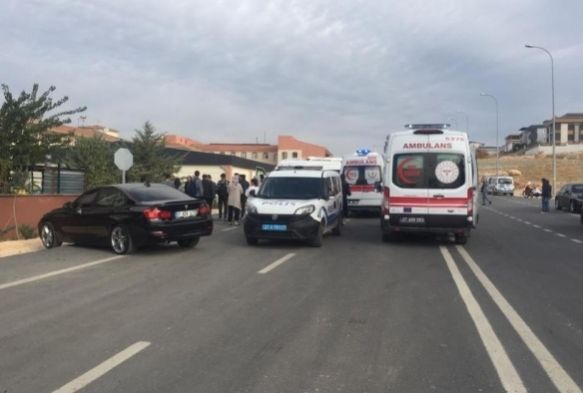 renci servisi ile halk otobs arpt: 14 yaral