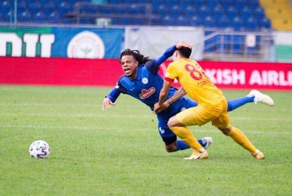 Rizespor ile Kayserispor 25. randevuda