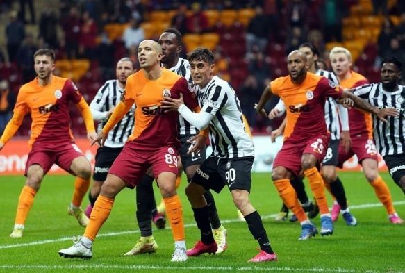 Galatasaray 4 matr kazanamyor