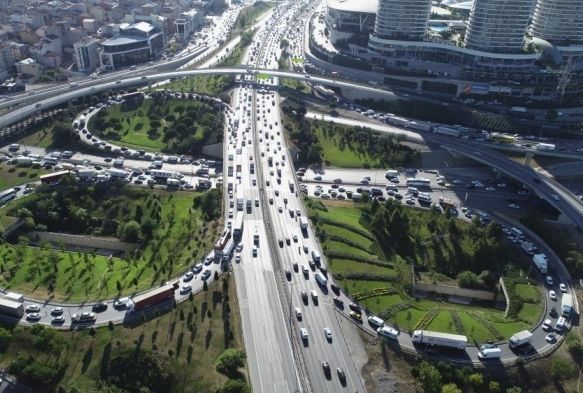 Dnyann en youn trafiine sahip 5. ehri stanbul oldu