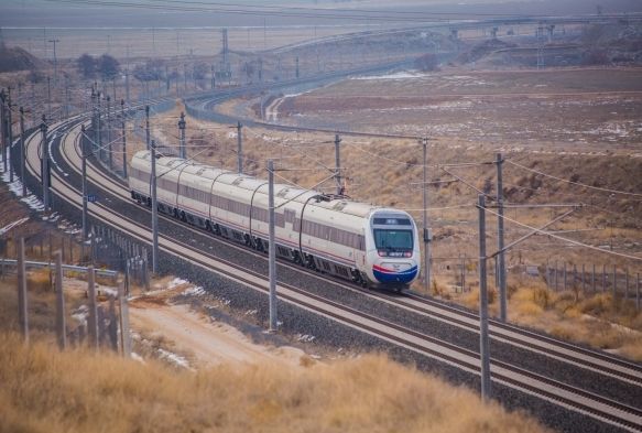 Trenlere Ramazan Bayramı düzenlemesi