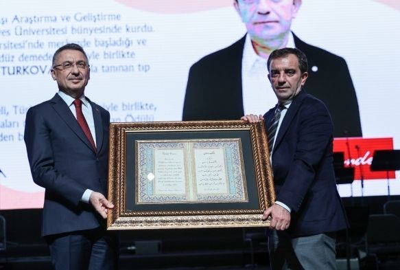 Yerli aşı Turkovac’a bir ödül de Vakıflar Genel Müdürlüğü’nden