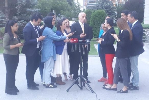 Trk-  Bakan Atalay'dan asgari cret aklamas