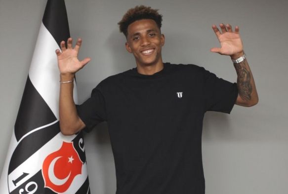 Gedson Fernandes 4+1 yllk szlemeye imza att