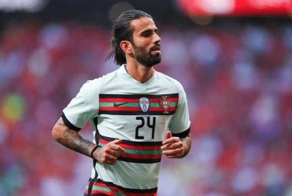 Galatasaray, Sergio Oliveira ile anlaştı