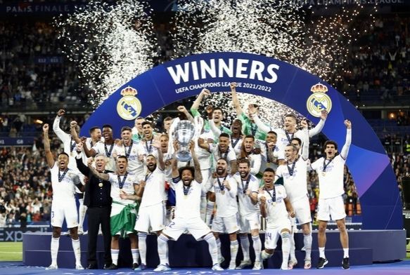 UEFA Sper Kupa sahibini buluyor