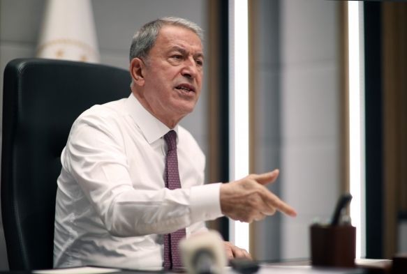 Bakan Akar: 'Devlete, millete ve TSK'ya dil uzatanlar bizim kabul etm