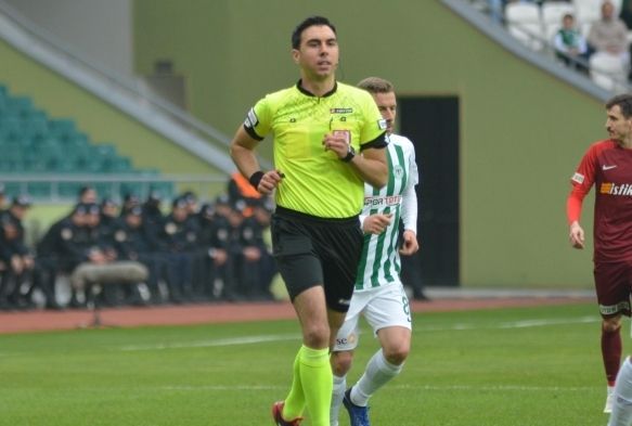 Kayserispor – Galatasaray maçını Arda Kardeşler yönetecek