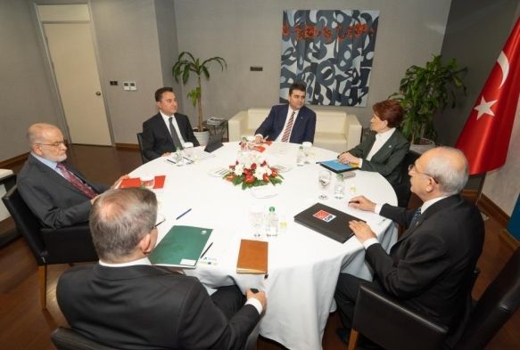 Altl masa toplants sona erdi