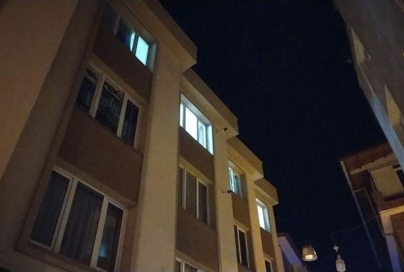 Sevgili iftin kavgas kanl bitti: Sevgilisini baklayarak ldrd