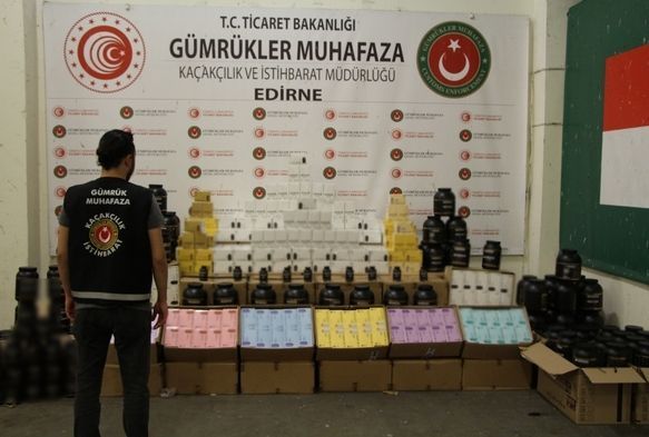 7 milyon 400 bin liralık elektronik sigara yakalandı