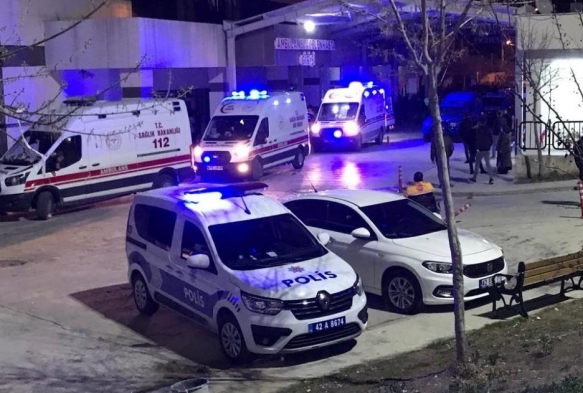 Konya'da silahl kavga: 8'i polis 12 kii yaraland