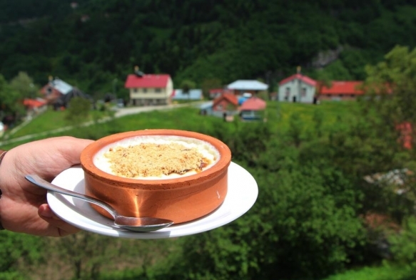 Trabzon'dan dünyaya açılan lezzet: Hamsiköy sütlacı