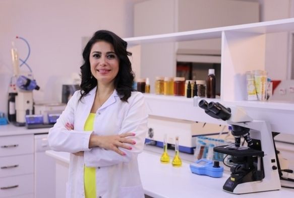 Deniz yaşamına zarar vermeyen doğal güneş kremi