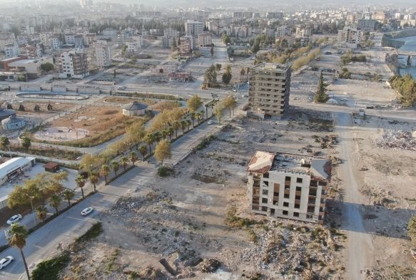 Hatay’da 46 bin 600 binanın enkazı kaldırıldı