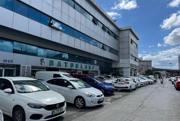 İkinci el lüks otomobillerde satışlar tamamen durdu