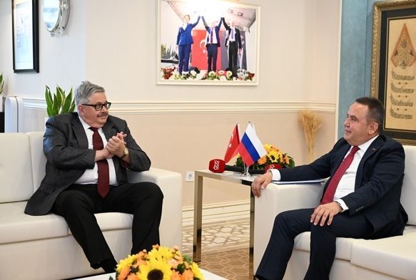 Başkan Böcek: “90 bin Rus konut aldı”