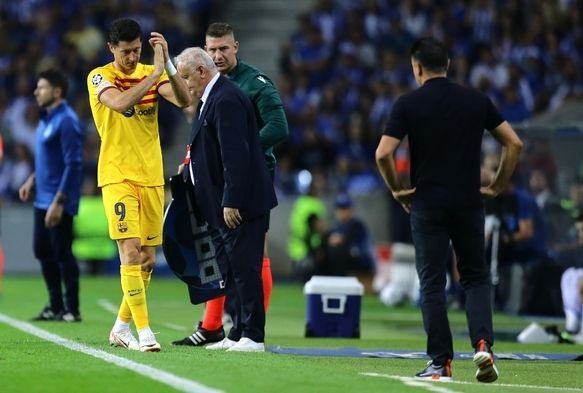 Robert Lewandowski sakatlandı