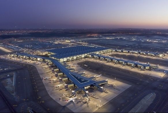 İstanbul Havalimanı zirveyi bırakmıyor