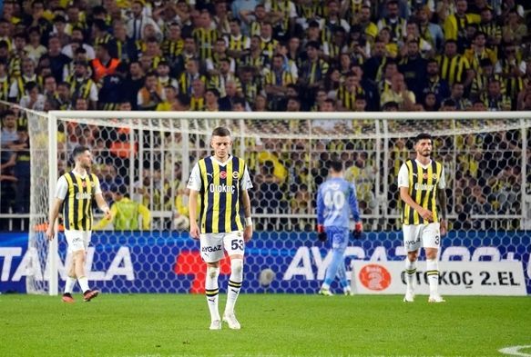 Fenerbahçe, 26 yıl sonra Trabzonspor’a sahasında kaybetti