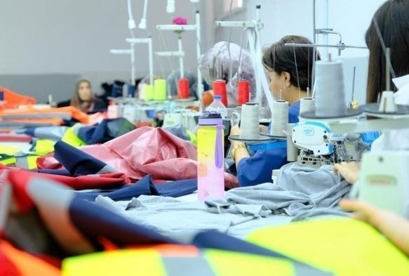 Ücretli çalışan sayısı yıllık yüzde 3 arttı