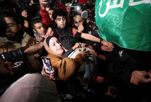 11 İsrailli, 33 Filistinli esir serbest bırakıldı