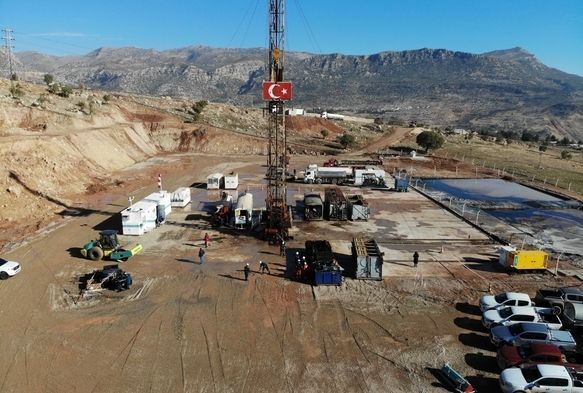 Gabar Dağı'nda 22 kuyudan gnlk 27 bin varil petrol ı