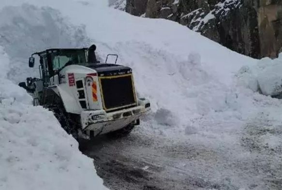 Yksekova'da ığ Dşt!