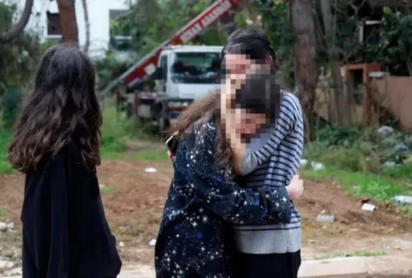 Boşanma aşamasındaki eşi evi sattı!