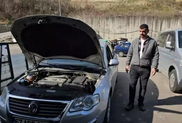 Gezdiğini İddia Ettiği Ustadan Şikayeti!