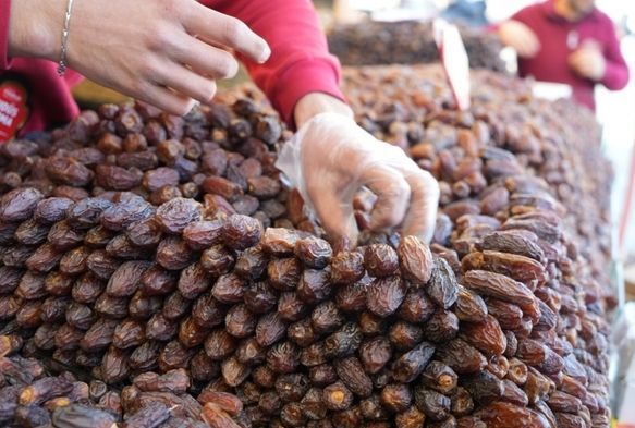 Hurma Tezgaha İndi!