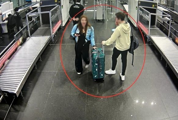 E. Tok ile Oğluna Kırmızı Bülten Talebi