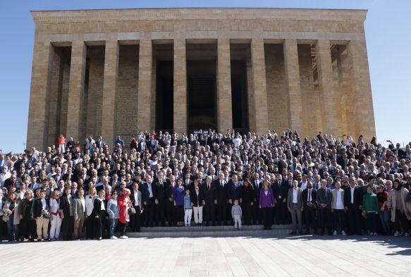 Anıtkabir'e ıkarma Yapıldı!