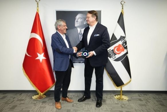 Hasan Arat, Fernando Santos ile vedalaştı