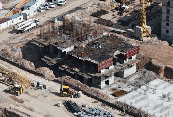 Ebrar Sitesi'nin Yerinde Binalar Ykseliyor