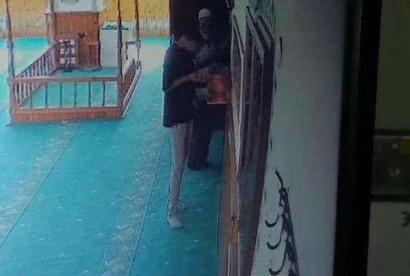 Tamirciyim dedi, 5 bin liralık hırsızlık yaptı