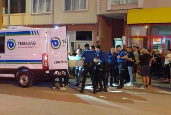Karısını Döverek Öldürdü!