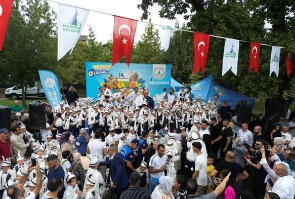 302 çocuk sünnet oldu