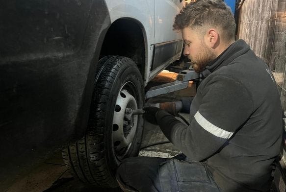 Lastikilerde Yoğunluk Devam Ediyor